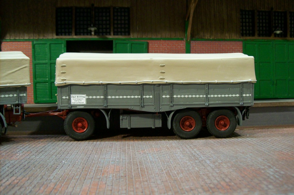 3-Achsanhänger der Firma Nöhrenheim 3-Achsanhänger der Firma Nöhrenheim