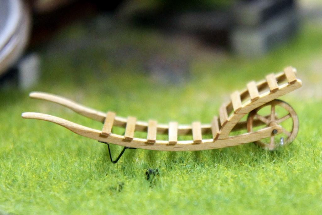 IMS Holzschubkarre IMS Holzschubkarre