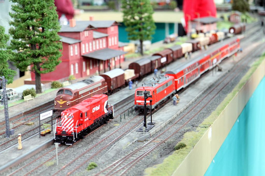 Transkontinentale Züge auf der Anlage der Modulgruppe Hamburg