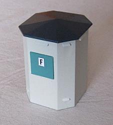 KM1 Glaskasten mit Rauch