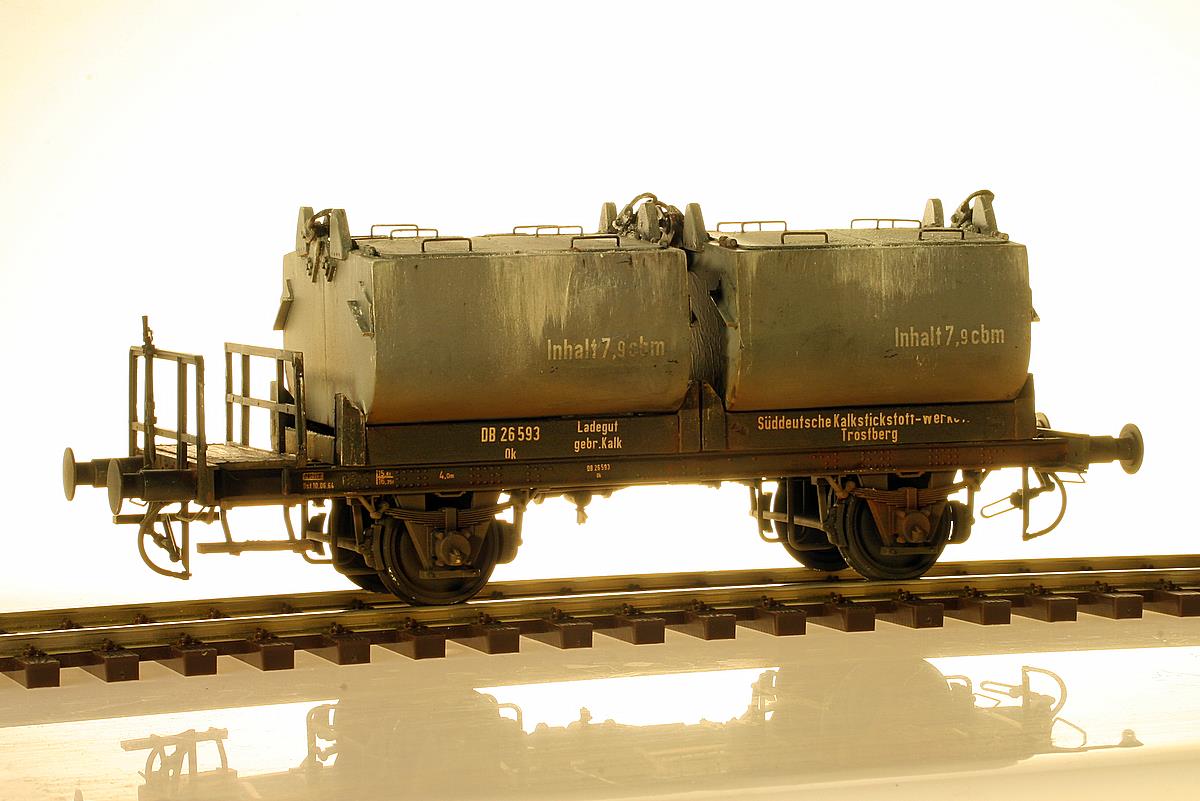 KM1 Glaskasten mit Rauch