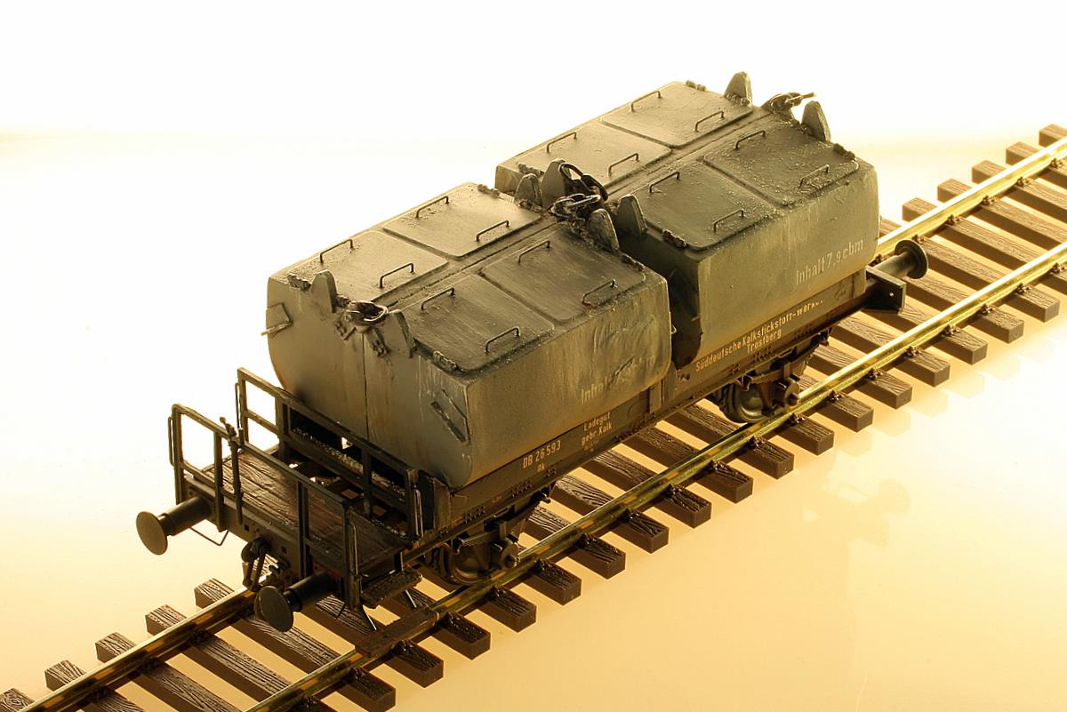 KM1 Glaskasten mit Rauch