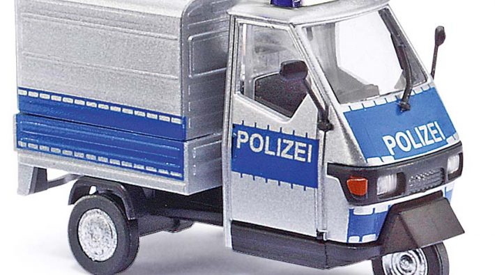 LIeferwagen Ape mit Polizei-Lackierung und Blaulicht