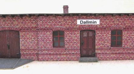 Stationsgebäude Dallmin aus Karton