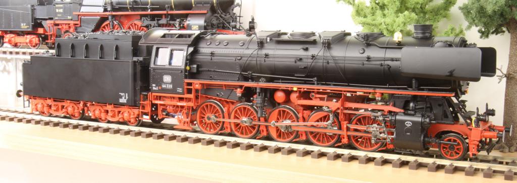 Baureihe 44 von M.T.H. / Busch
