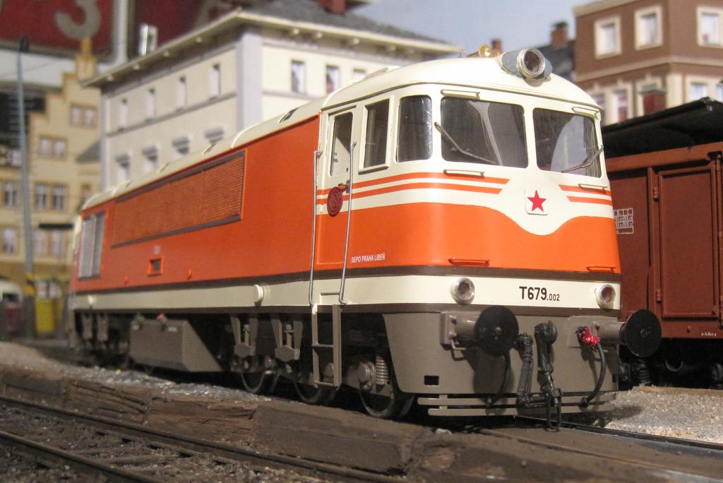 Die tschechische T679 aus Prag im Grenzbahnhof