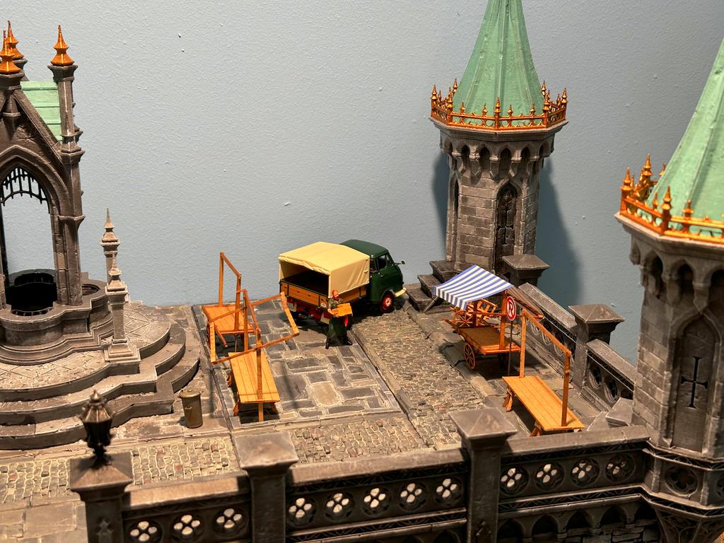 Ein Markt wird aufgebaut