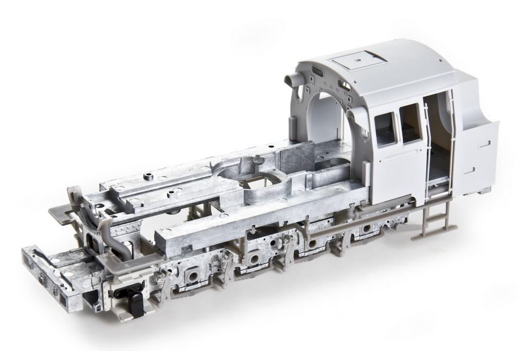 BR81 mit Zinkdruckguss-Chassis und angesetzten Formteilen