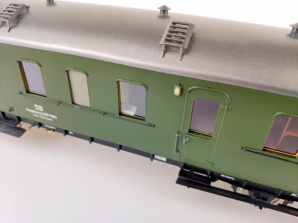 KM1 Wohn- und Schlafwagen D 21 Dach