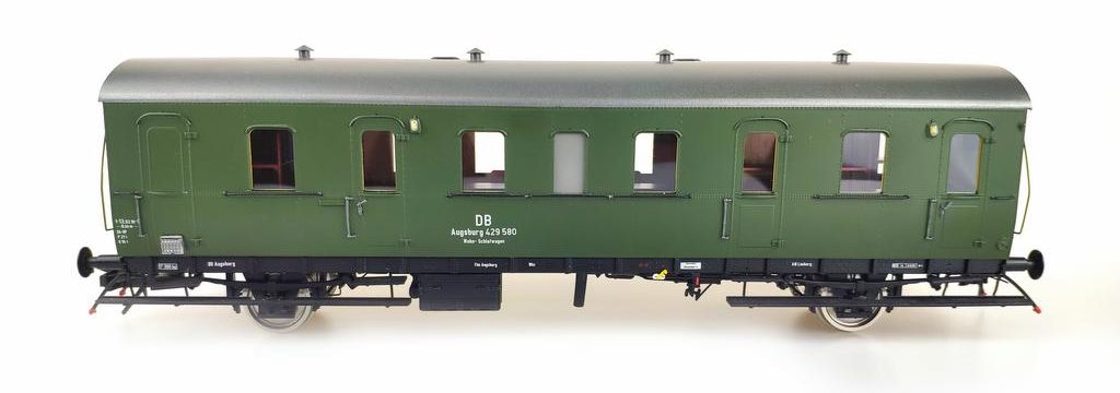 KM1 Wohn- und Schlafwagen D 21