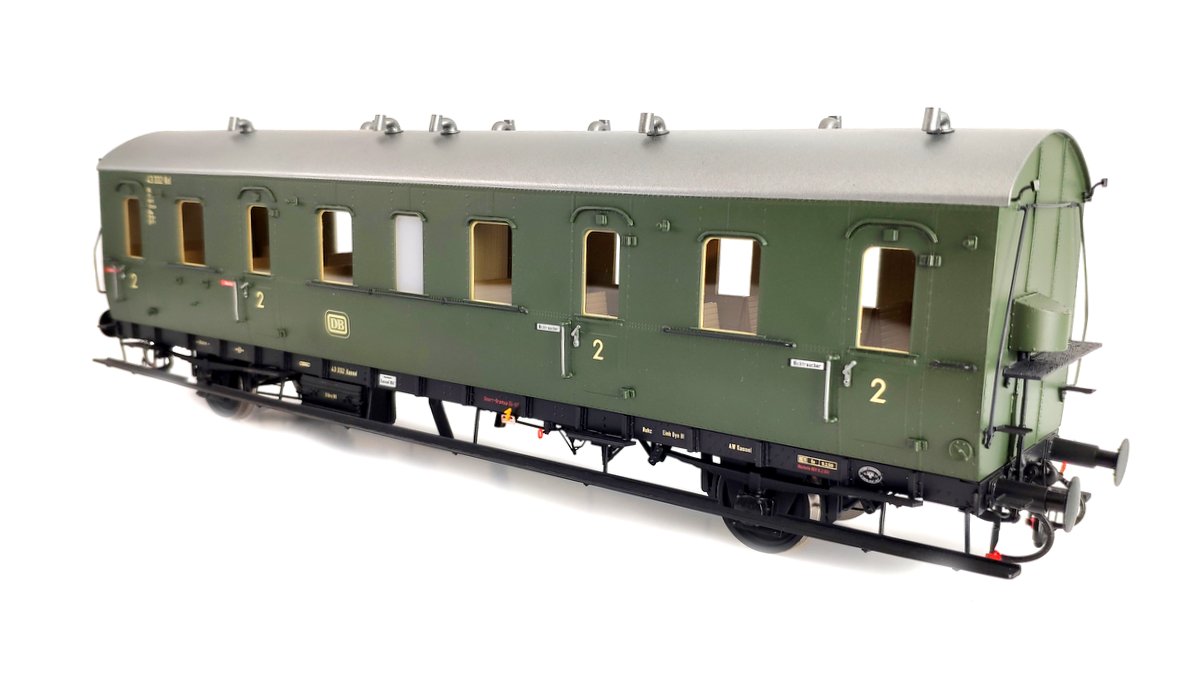 KM1 Einheits-Abteilwagen D-21