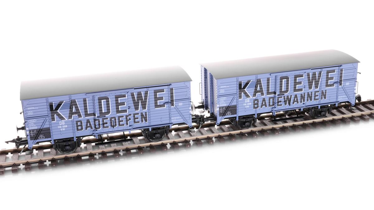 Kaldewei G 10 Badewannen auf der einen Badeöfen auf der anderen Seite